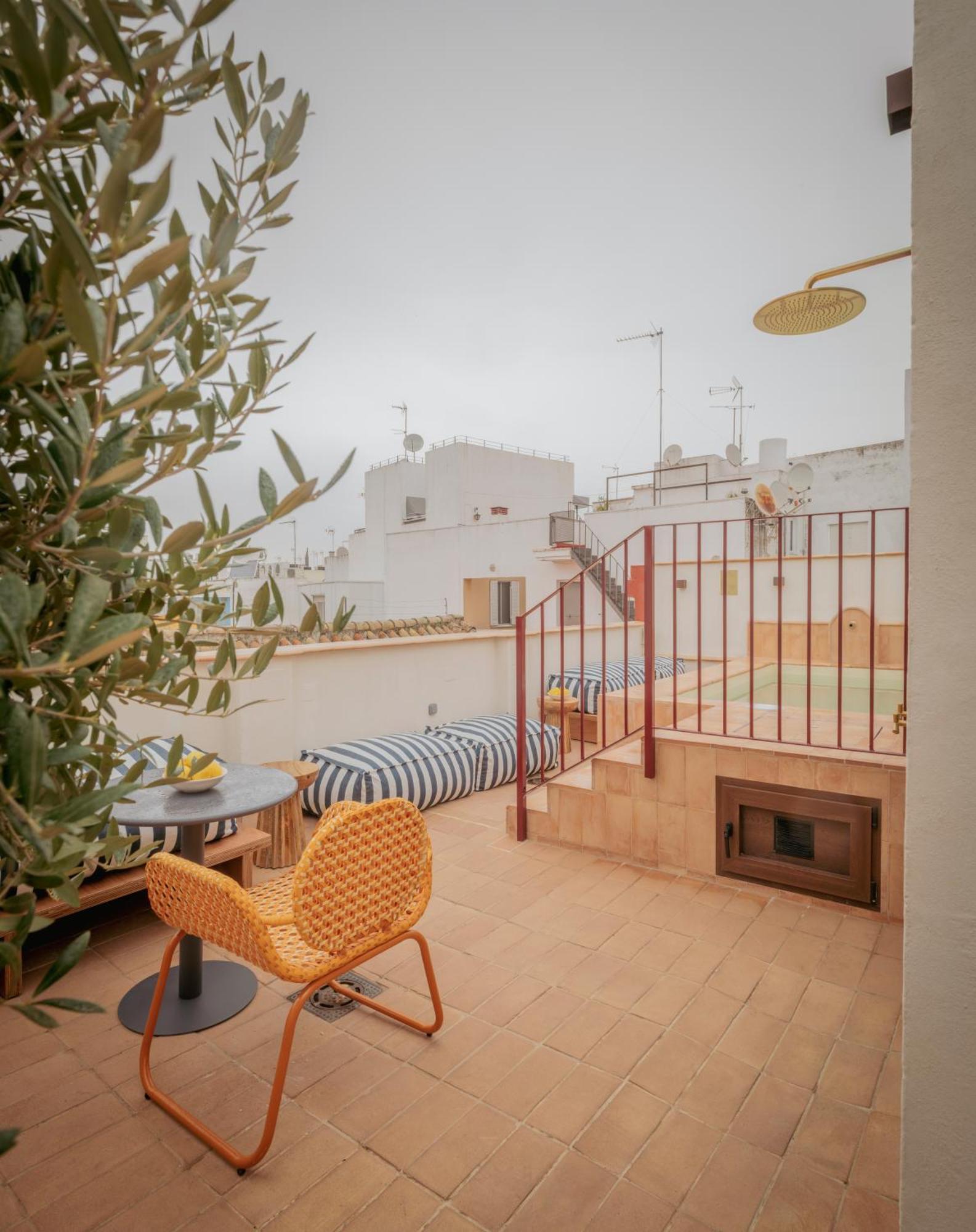 Hotel Lirium Casa Patio Sevilla Exterior foto